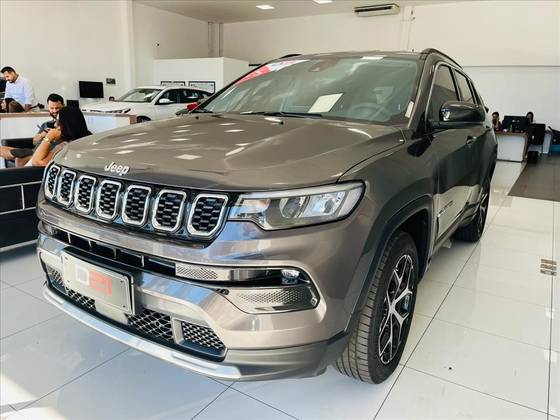JEEP COMPASS 1.3 T270 TURBO FLEX LONGITUDE AT6 JEEP COMPASS 1.3 T270 TURBO FLEX LONGITUDE AT6